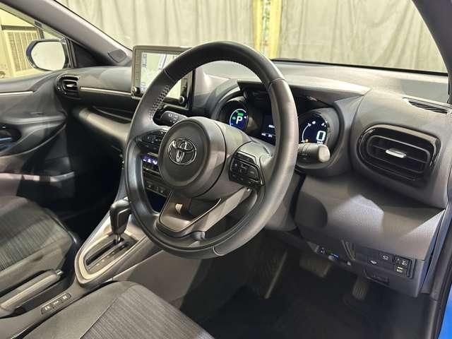 YARIS HYBRID