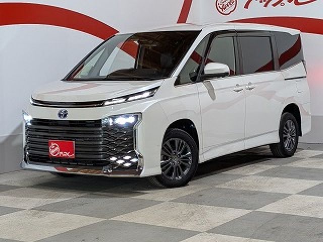 VOXY HYBRID 4WD