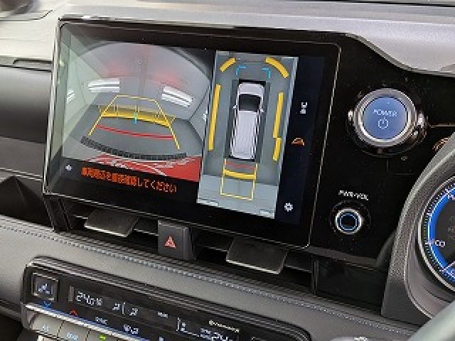 VOXY HYBRID 4WD