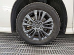 VOXY HYBRID 4WD