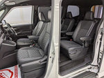 VOXY HYBRID 4WD