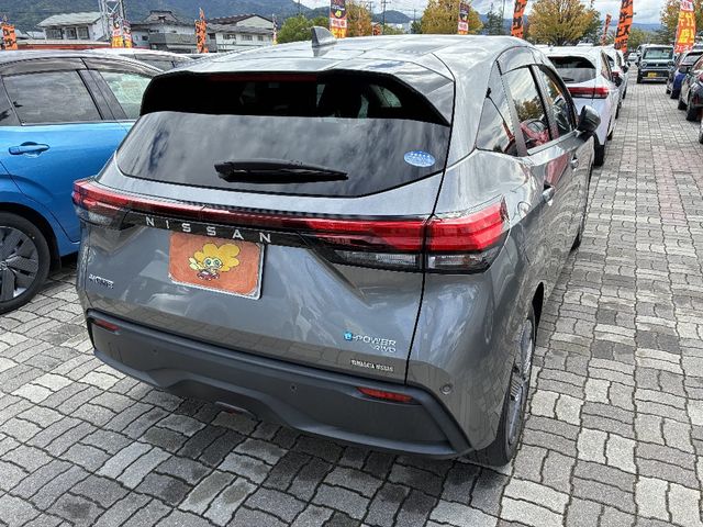 NOTE 4WD