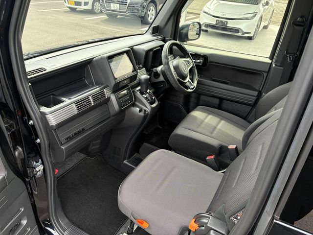N-VAN