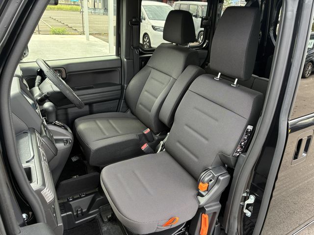 N-VAN