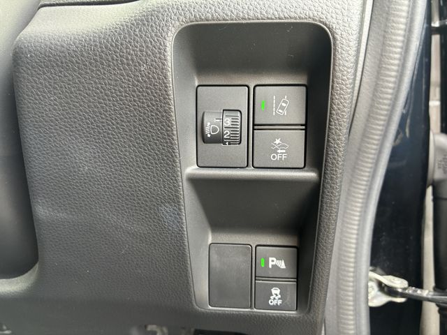 N-VAN