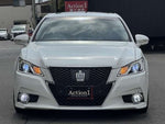 CROWN sedan hybrid