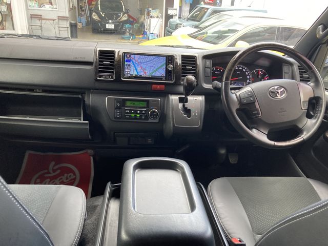 HIACE van 2WD