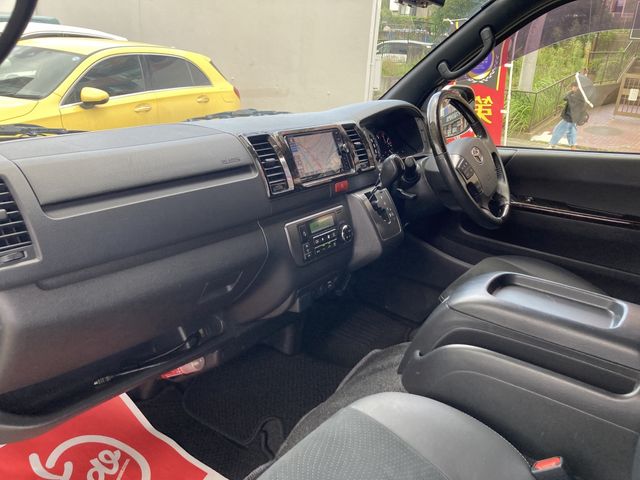HIACE van 2WD