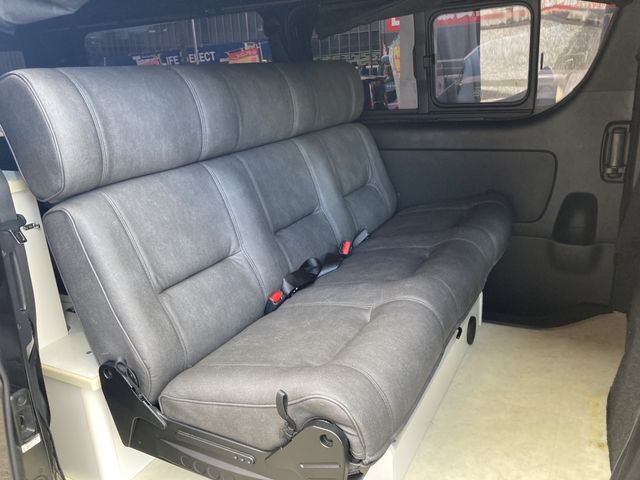 HIACE van 2WD