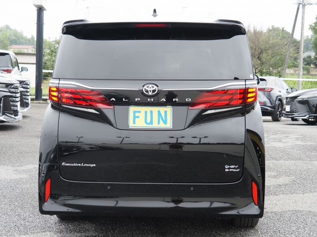 ALPHARD hybrid 4WD