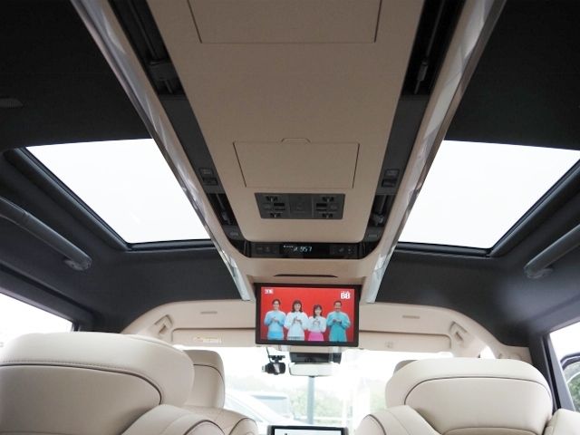 ALPHARD hybrid 4WD