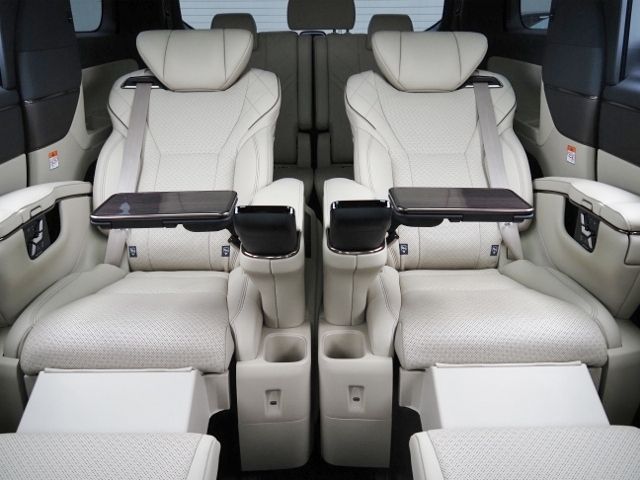 ALPHARD hybrid 4WD
