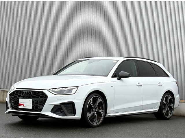 AUDI A4 AVANT