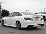 CROWN sedan hybrid 4WD