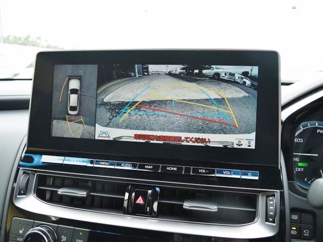 CROWN sedan hybrid 4WD