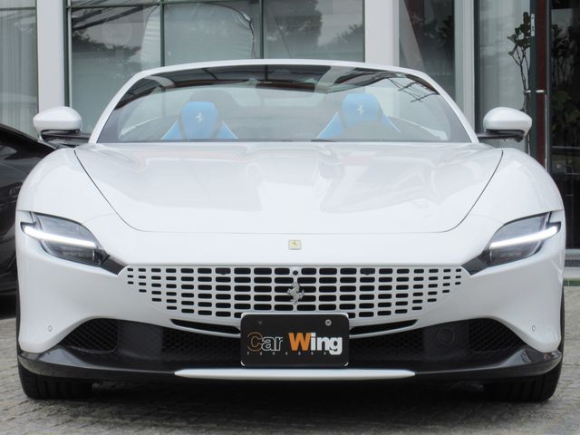 FERRARI Roma Spider