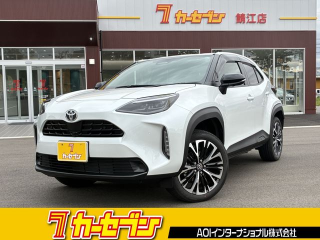 YARIS CROSS HYBRID