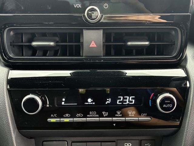 YARIS CROSS HYBRID
