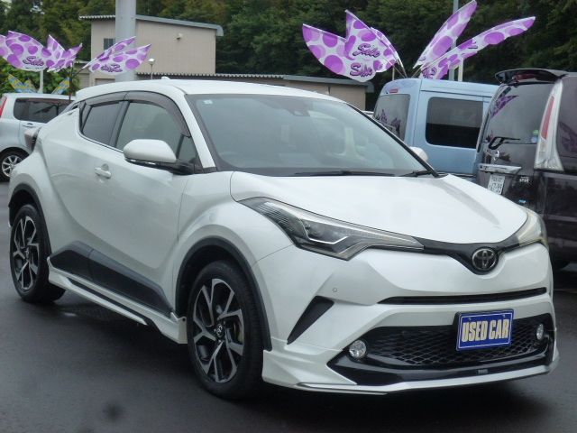 C-HR 4WD