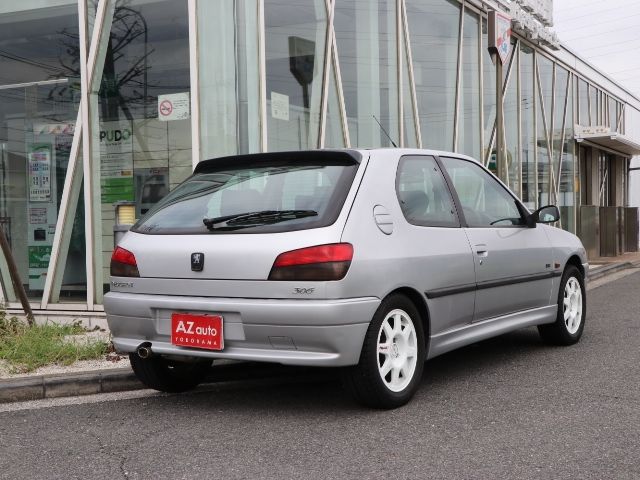 PEUGEOT 306 hatchback