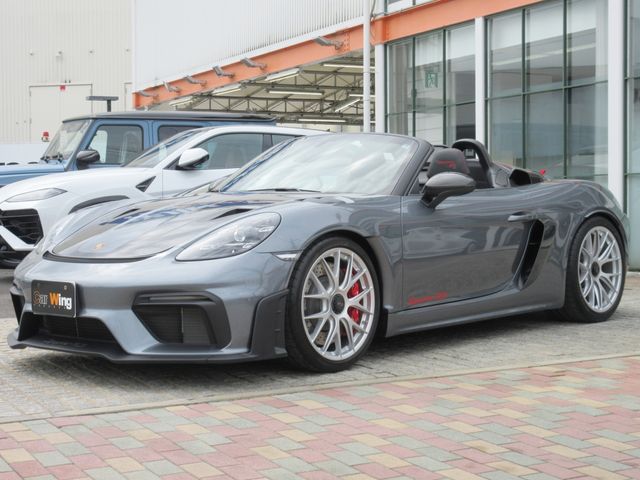 PORSCHE 718Spyder