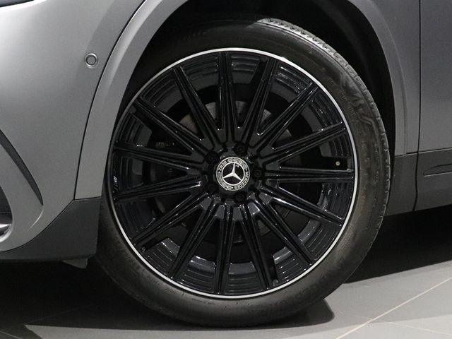 MERCEDES BENZ GLA class