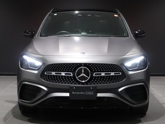 MERCEDES BENZ GLA class