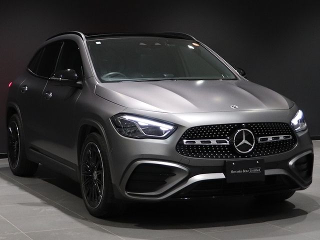 MERCEDES BENZ GLA class