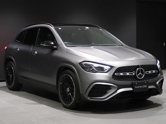 MERCEDES BENZ GLA class