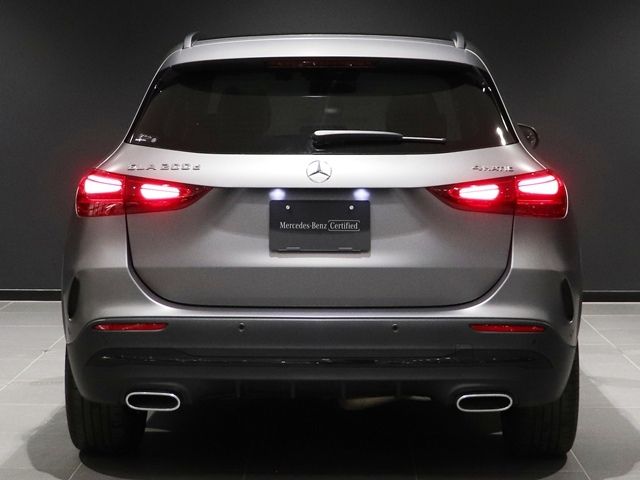 MERCEDES BENZ GLA class
