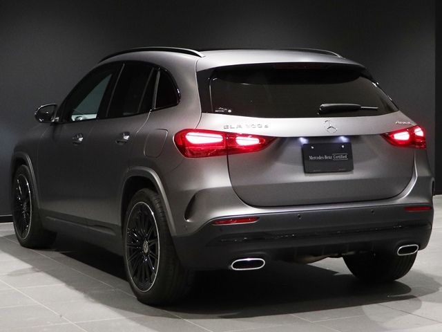 MERCEDES BENZ GLA class