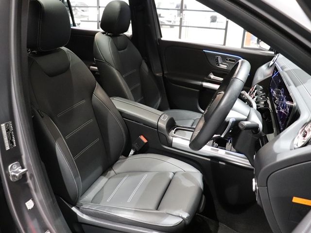 MERCEDES BENZ GLA class