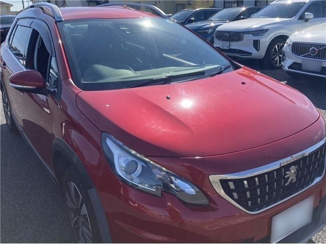 PEUGEOT 2008