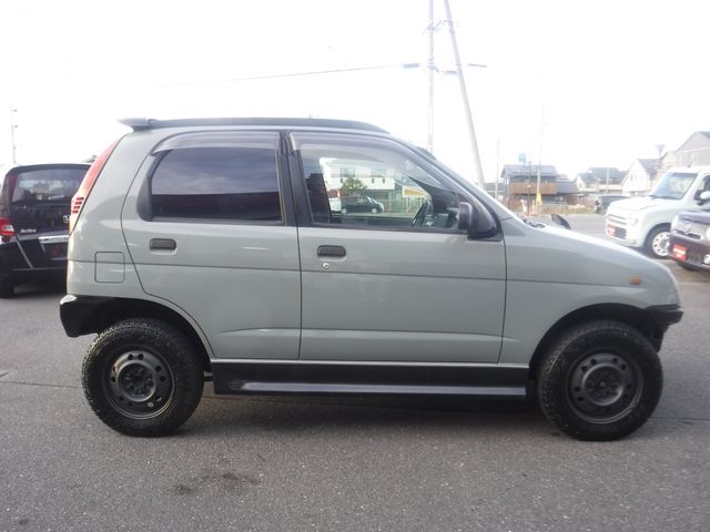 TERIOS KID 4WD