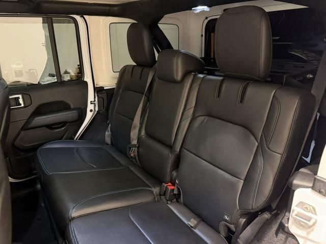 JEEP WRANGLER UNLIMITED