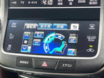 CROWN sedan hybrid