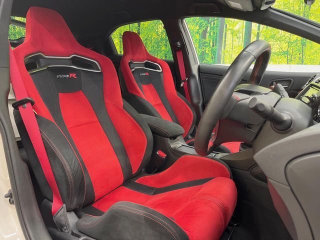 CIVIC hatchback