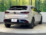 MAZDA3 FASTBACK