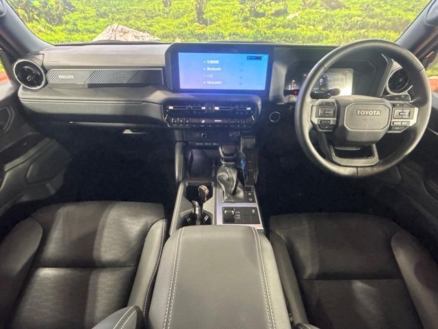 LANDCRUISER 250