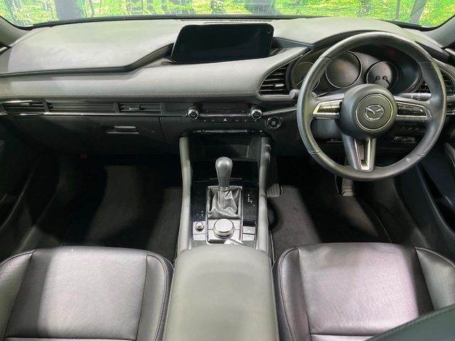 MAZDA3 FASTBACK