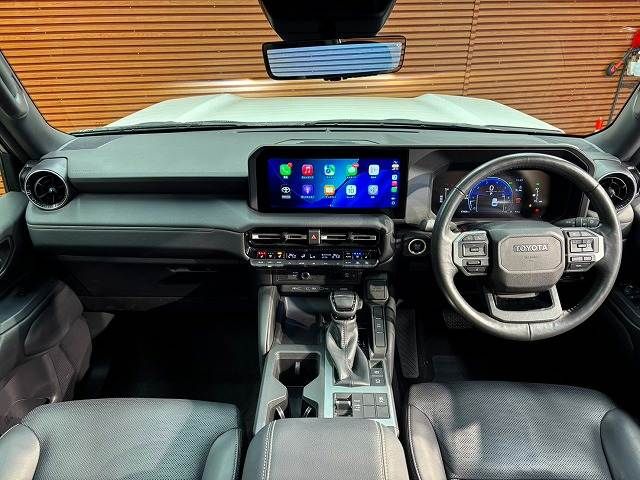 LANDCRUISER 250
