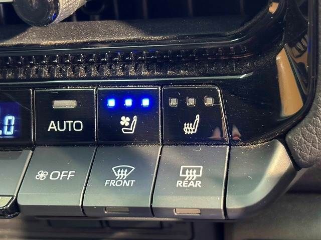 LANDCRUISER 250