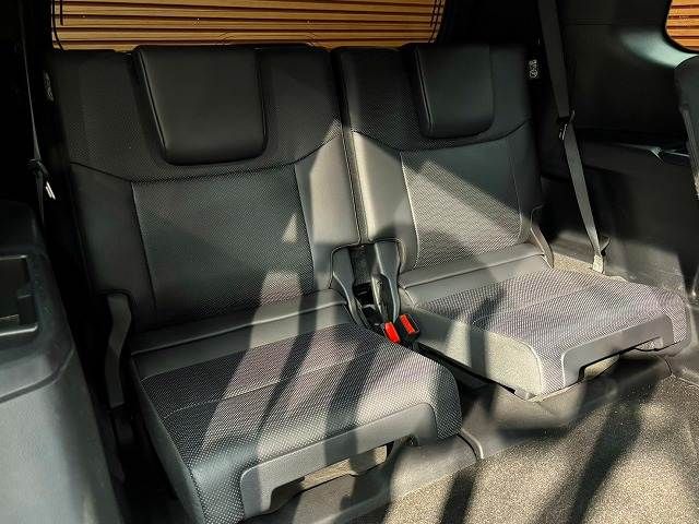 LANDCRUISER 250