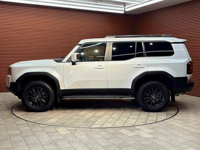 LANDCRUISER 250