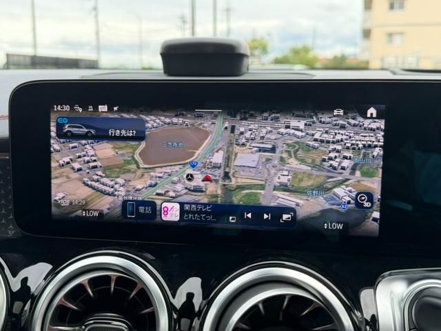 MERCEDES BENZ EQB