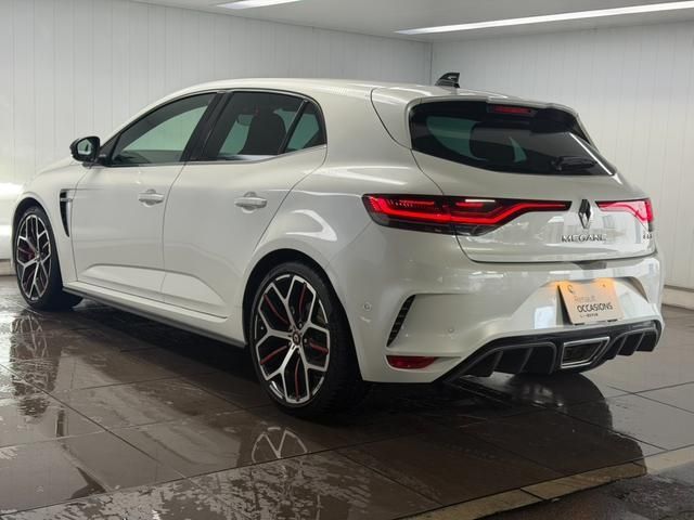 RENAULT MEGANE hatchback