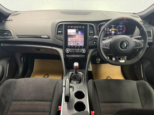 RENAULT MEGANE hatchback