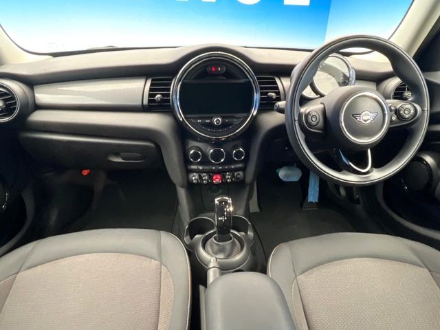 MINI COOPER 5DOOR