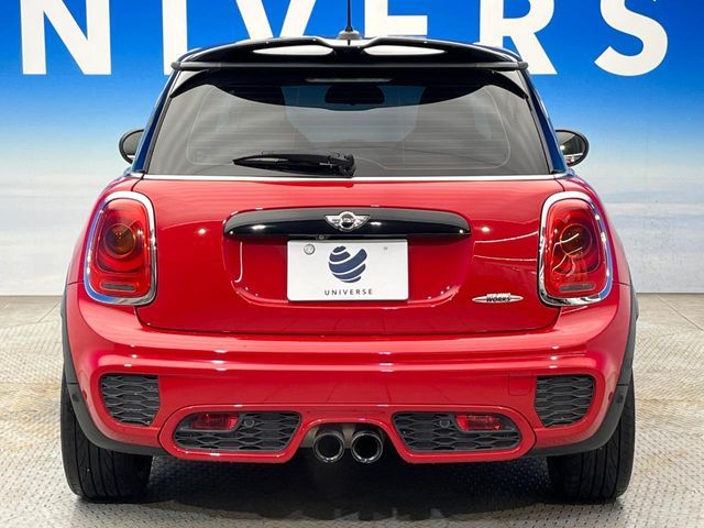 BMW MINI