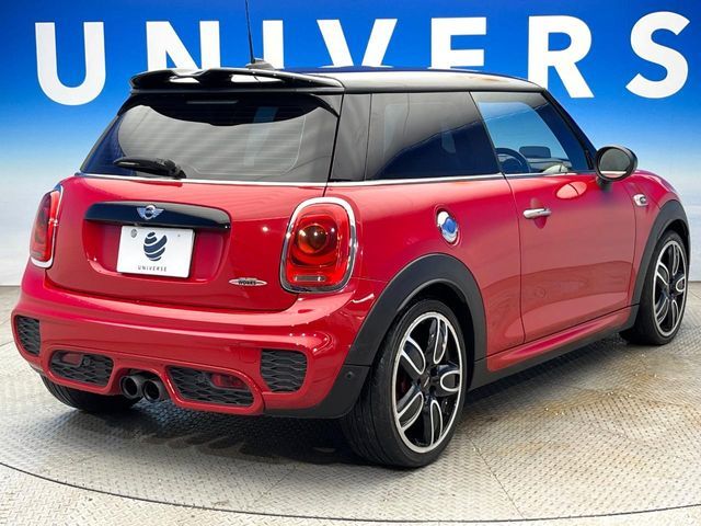 BMW MINI